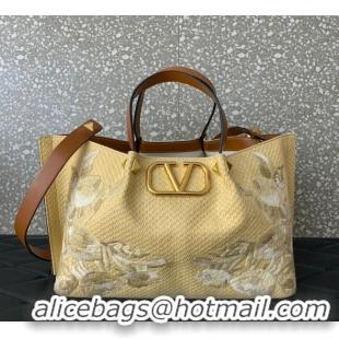 Buy Discount Valentino VLogo Signature Medium Shopping bag in raffia starw with floral embroidery 0880 Beige/White 2025