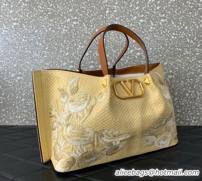 Buy Discount Valentino VLogo Signature Medium Shopping bag in raffia starw with floral embroidery 0880 Beige/White 2025