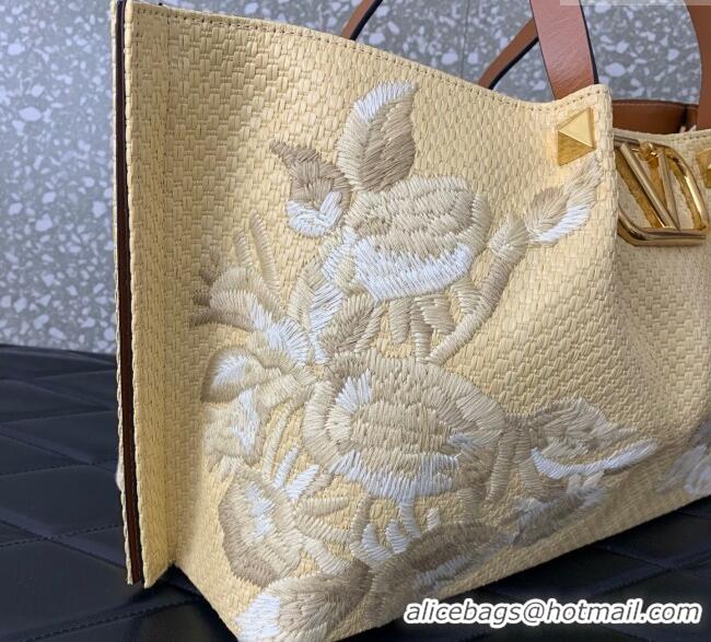 Buy Discount Valentino VLogo Signature Medium Shopping bag in raffia starw with floral embroidery 0880 Beige/White 2025