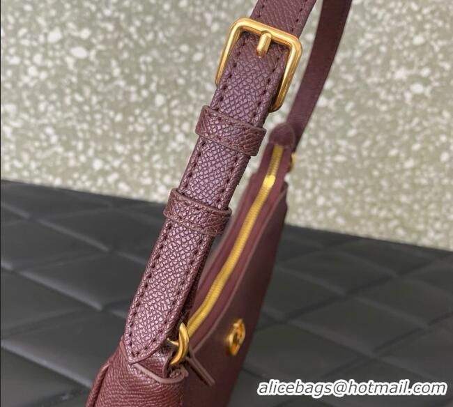 Trendy Design Valentino VLogo Signature mini hobo bag in Grainy Calfskin 5012 Dark Burgundy 2025