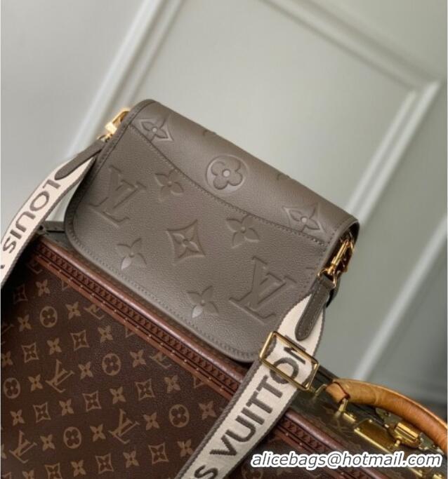 Famous Brand Louis Vuitton Diane Bag in Grained Cowhide Leather M15049 Smoke Grey 2025