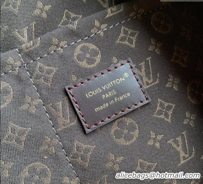 Luxury Discount Louis Vuitton Express Travel bag in Suede M26451 Hazelnut Brown 2025