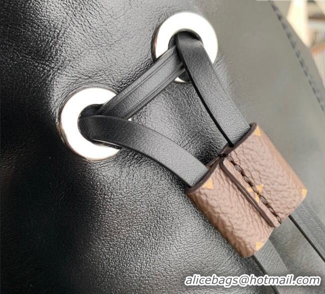 Top Quality Louis Vuitton Off Duty Vibe Medium Bucket Bag in Black Lamb leather M25545 2025