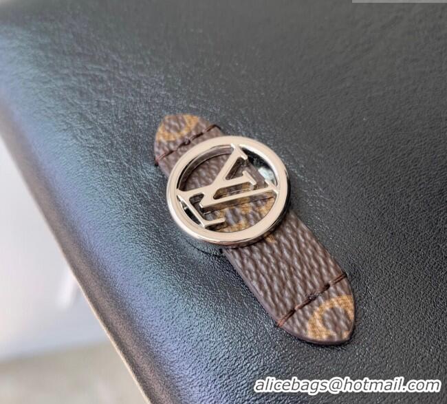 Best Quality Louis Vuitton Cosmetic Pouch MM in Black Lambskin leather M15206 2025
