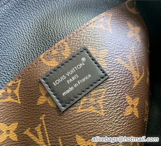 Best Quality Louis Vuitton Cosmetic Pouch MM in Black Lambskin leather M15206 2025
