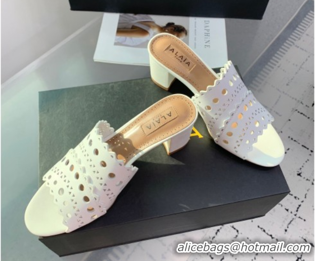 Charming Alaia Heel Slides Sandal in Openwork Leather Snow White AL122302 1223033