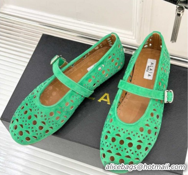 Sumptuous Alaia Ballet Flat in Openwork Suede Green 0224049
