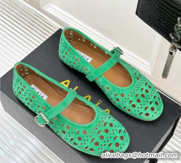 Sumptuous Alaia Ballet Flat in Openwork Suede Green 0224049