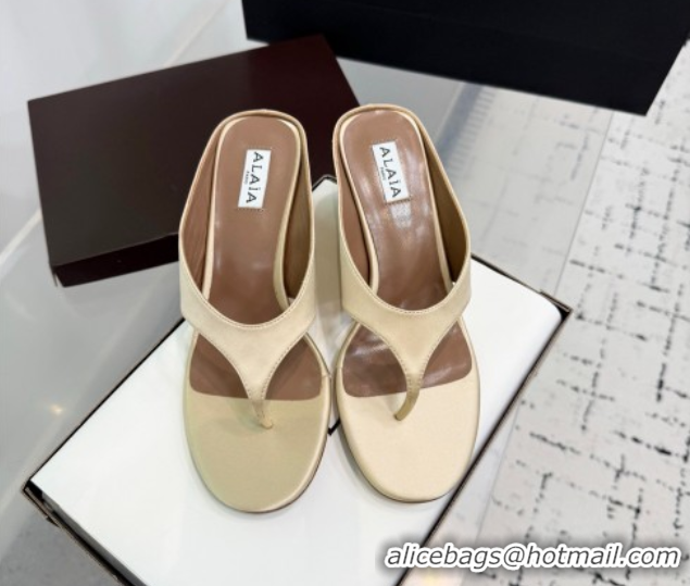 Stylish Alaia Cube Wedge Thong Slides Sandal 7.5cm in Satin Light Beige 50709006