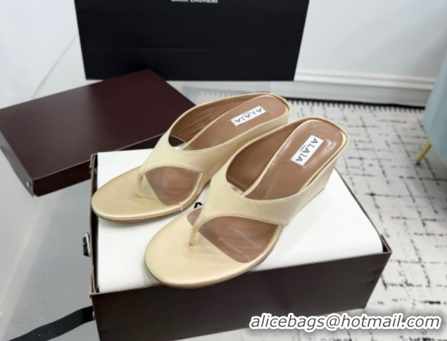 Stylish Alaia Cube Wedge Thong Slides Sandal 7.5cm in Satin Light Beige 50709006