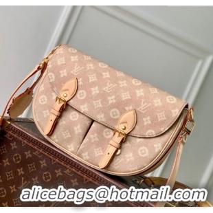 Market Sells Louis Vuitton Escape Bag in Meowgram Coated Canvas M15134 2025