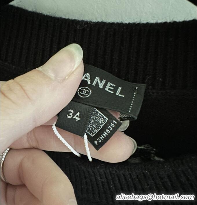 Well Crafted Cheap Chanel Sweater Floral Knit CH5794 Black 2025