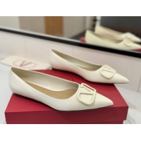 Best Grade Valentino VLogo Signature Flat Shoes in Patent Calfskin White 2025 VA082104