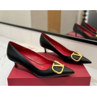 Classic Hot Valentino VLogo Signature Pumps 4.5cm in Calfskin Leather Black2 2025 VA082104