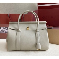 Luxurious Loro Piana...