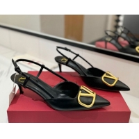 Good Looking Valentino VLogo Signature Slingback Pumps 4.5cm in Matte Calfskin Black/Gold 2025 VA082110