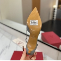 Unique Style Valentino VLogo Signature Slingback Pumps 4.5cm in Patent Calfskin Grey 2025 VA082111