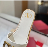 Durable Valentino VLogo Grainy Calfskin Flat Slides Sandal White/Gold 2025 VA082114 0821138