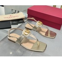 Purchase Valentino Vlogo Signature Flat Thong Sandals in Calfskin Gold 0902054
