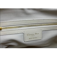 Well Crafted Dior Small Voyage Bag in Flat Macrocannage Grained Calfskin Leather 2845 Beige Yellow 2025