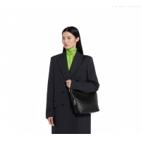 Top Design Gucci GG Leather Emblem small shoulder bag 848881 Black 2025