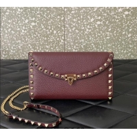 Good Looking Valentino Rockstud Wallet with Chain in Grainy Calfskin 059 Burgundy 2024