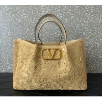 Unique Grade Valentino Medium VLogo Shopping Summer Tote bag in Lace-Effect Raffia Straw 0220L 2024