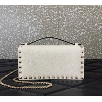 Pretty Style Valentino Rockstud Wallet with Chain in Grainy Calfskin VLTN098 White 2025