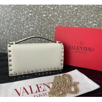 Pretty Style Valentino Rockstud Wallet with Chain in Grainy Calfskin VLTN098 White 2025
