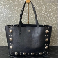 Luxury Discount Valentino Medium Nellcote Shopping Bag in Grainy Calfskin with Ball Studs 0076 Black 2025