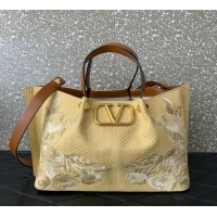 Buy Discount Valentino VLogo Signature Medium Shopping bag in raffia starw with floral embroidery 0880 Beige/White 2025