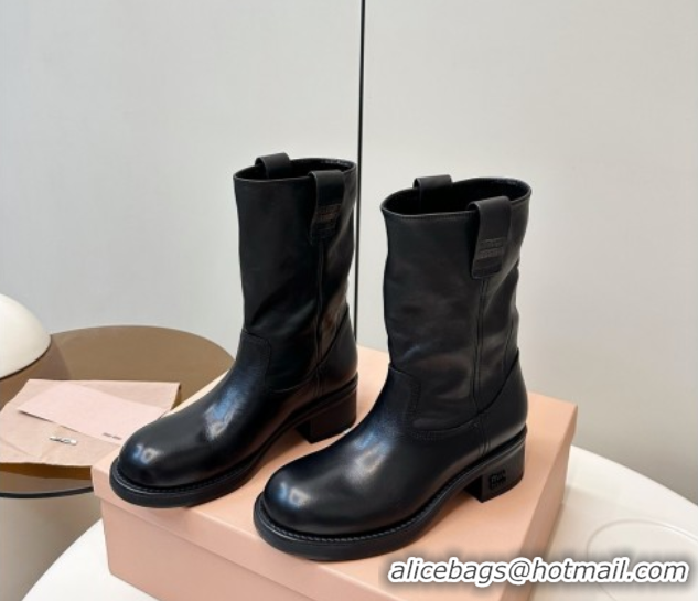 Pretty Style Miu Miu Leather Ankle Boots with Logo Strap Black MM102402 51024115