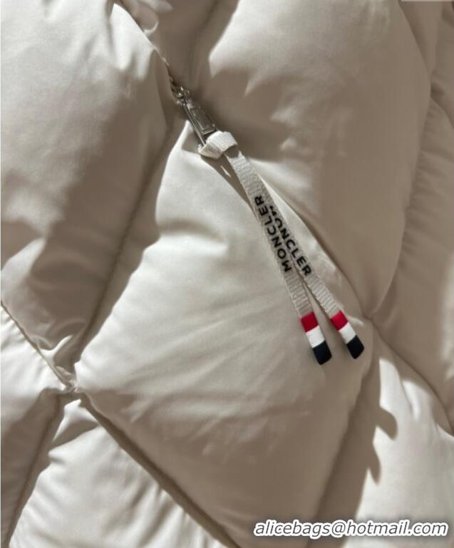 Original Cheap Moncler Quilted Down Jacket M091851 White 2025