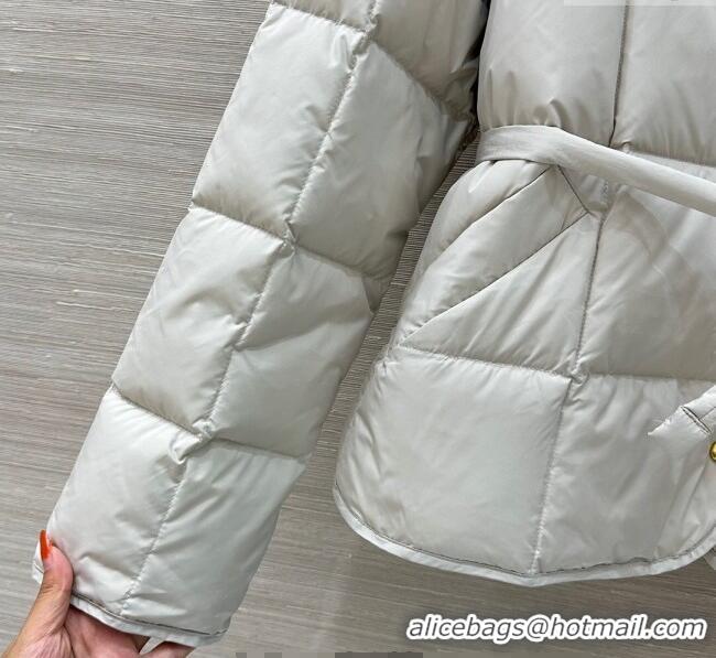 Sophisticated Cheap Moncler Quilted Down Jacket M091855 White 2025