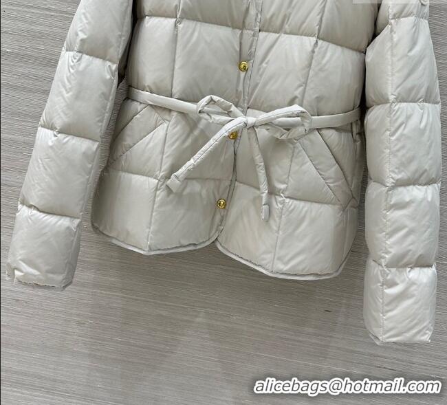 Sophisticated Cheap Moncler Quilted Down Jacket M091855 White 2025