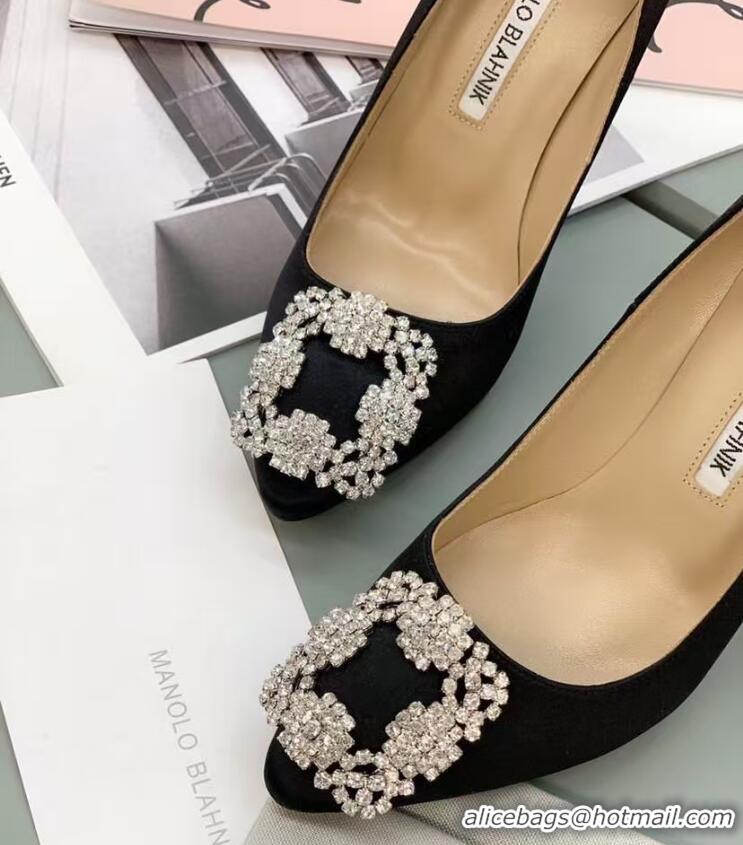 ​High Quality Manolo Blahnik Hangisi Satin Pumps 7cm with Silver Buckle 1225019 Black