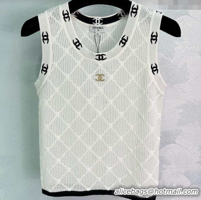 ​Top Quality Chanel Knit Vest with CC Charm 0620 White 2025