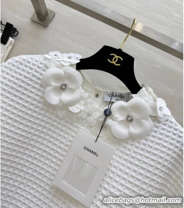 Well Crafted Chanel Knit Shawl Top with Blossom 0704 White 2025