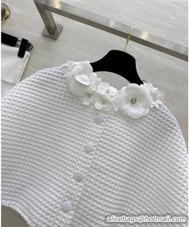 Well Crafted Chanel Knit Shawl Top with Blossom 0704 White 2025