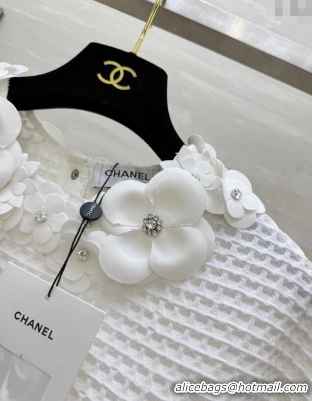 Well Crafted Chanel Knit Shawl Top with Blossom 0704 White 2025