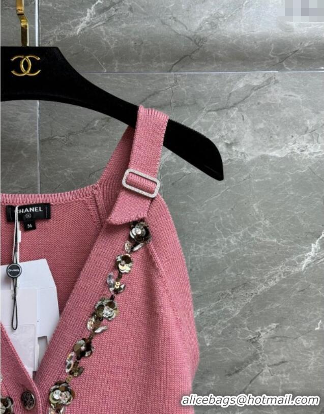 New Fashion Chanel Wool Vest with Metal-Tone Blossom 0704 Pink 2025