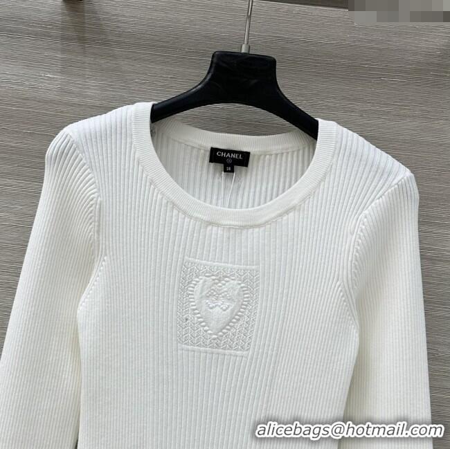 Most Popular Chanel Knit Sweater CH82121 White 2025