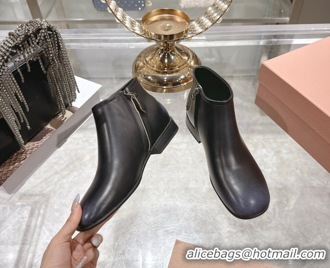 Shop Duplicate Miu Miu Fumé Leather Flat Ankle Booties Black 5T519E 1024129
