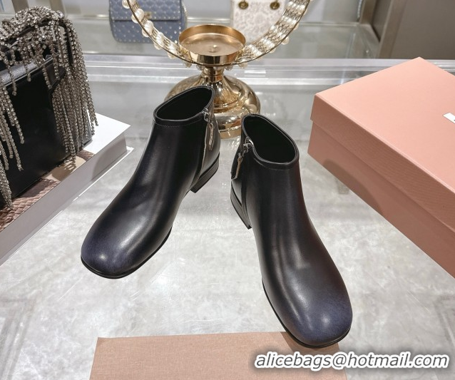 Shop Duplicate Miu Miu Fumé Leather Flat Ankle Booties Black 5T519E 1024129