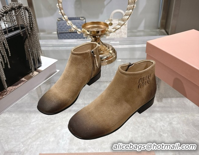 Luxury Miu Miu Fumé Suede Flat Ankle Booties Beige 5T519E 1024131