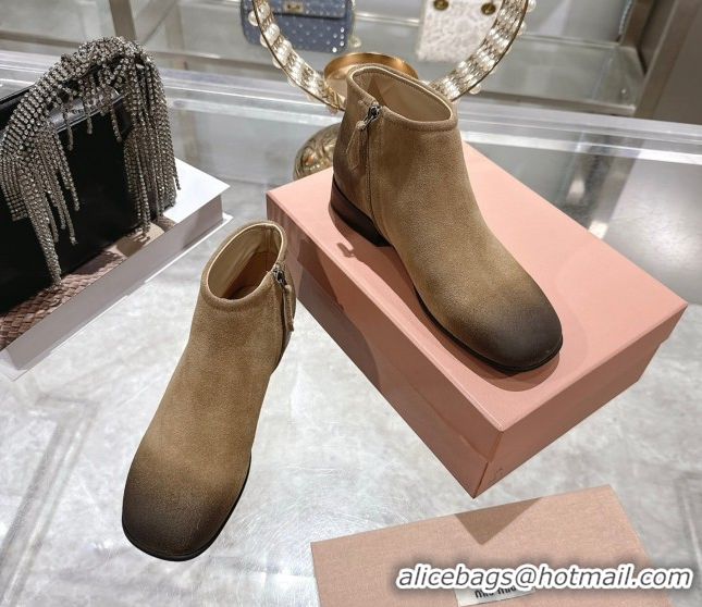Luxury Miu Miu Fumé Suede Flat Ankle Booties Beige 5T519E 1024131