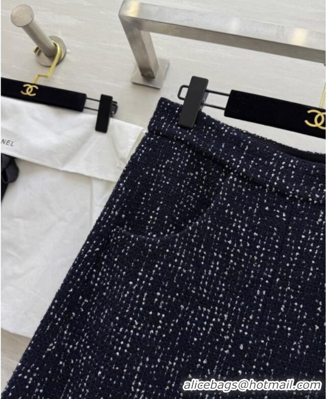 Grade Promotional Chanel Tweed & Sequins Skirt CH82130 Blue 2025