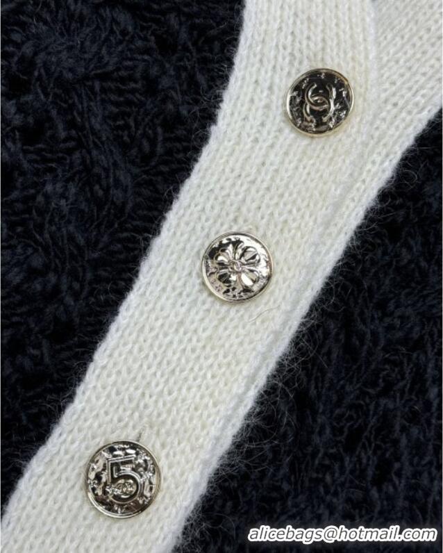 Well Crafted Chanel Wool Cardigan CH090406 Black 2025