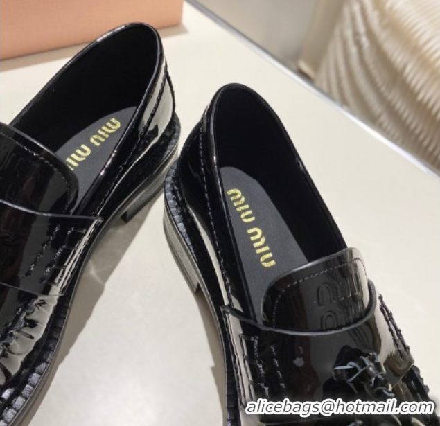 Popular Style Miu Miu Tassel Loafers in Patent Leather Black 5D497E 2025