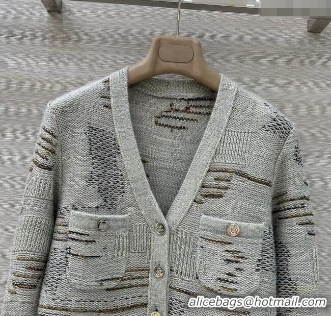 Most Popular Chanel Wool Blend Cardigan CH091962 Grey 2025